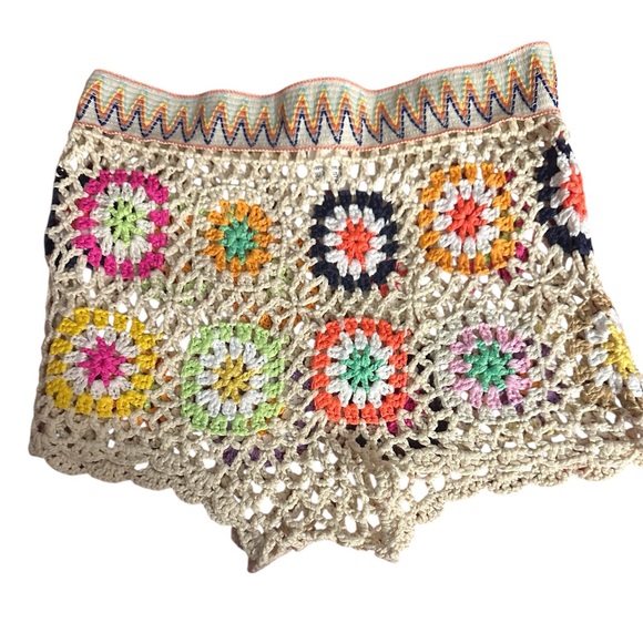 Pants - Colorful Crochet Women Shorts. Size S/M. BL/RD6